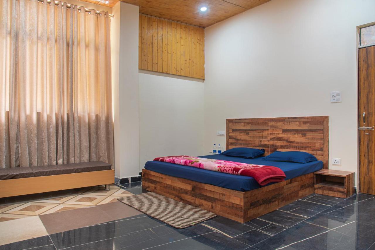 Valley View Apartments カソーリ エクステリア 写真